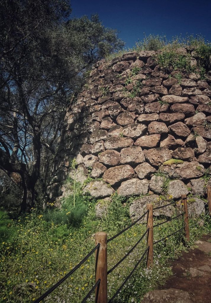 Nuraghi, kamenné obydlia Sardínie
